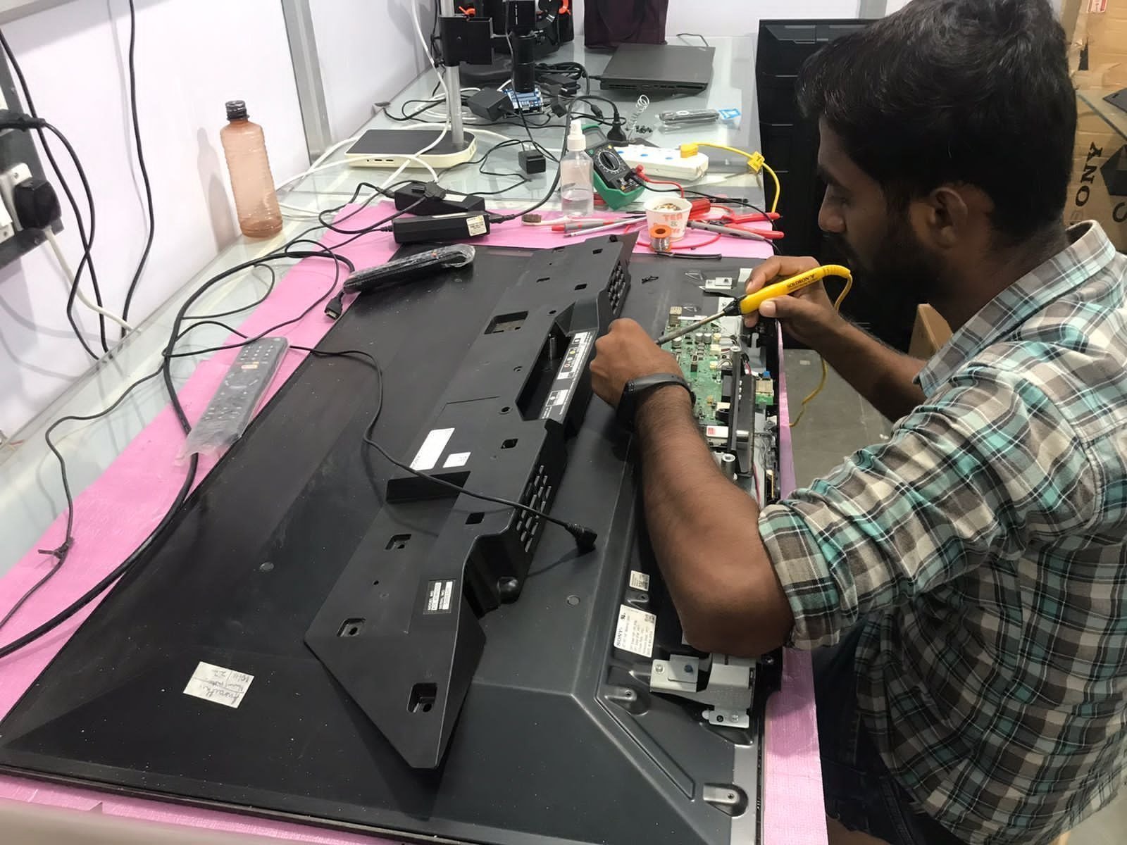 Trusted and Affordable LED TV Repair Service in Delhi - Expert Doorstep Services